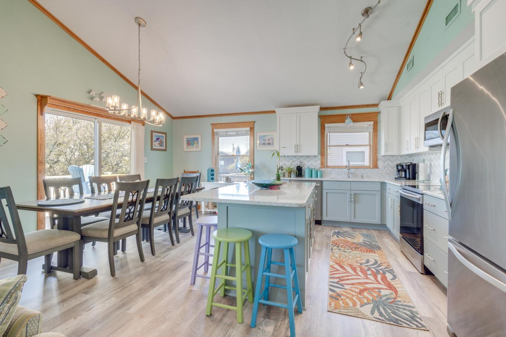 Coastal Home With Deck And Outdoor Shower キルデビルヒルズ エクステリア 写真