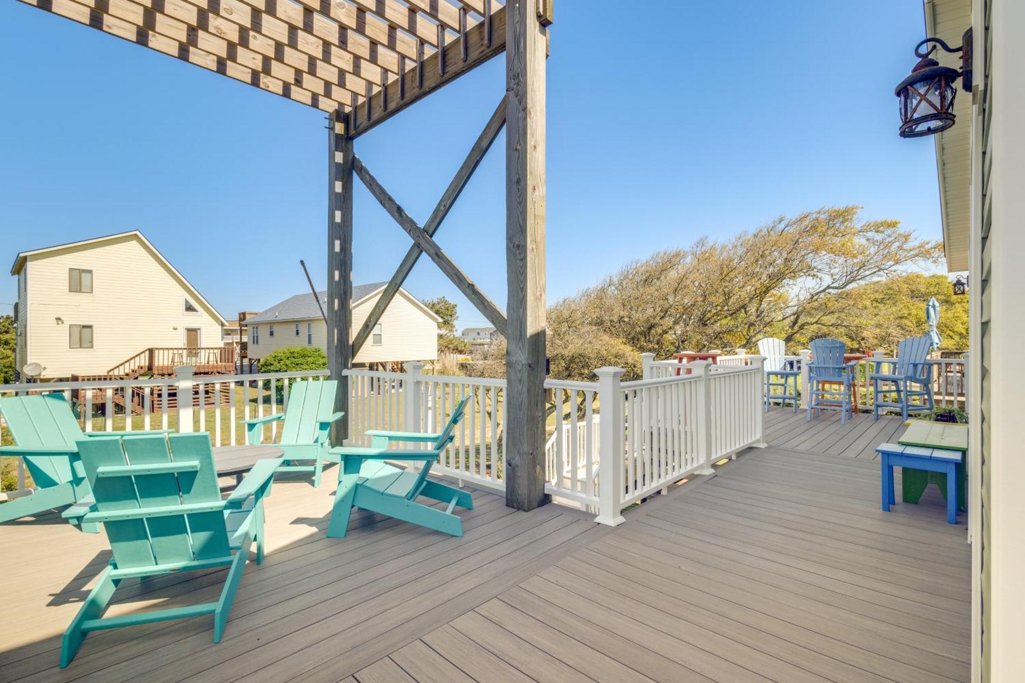 Coastal Home With Deck And Outdoor Shower キルデビルヒルズ エクステリア 写真