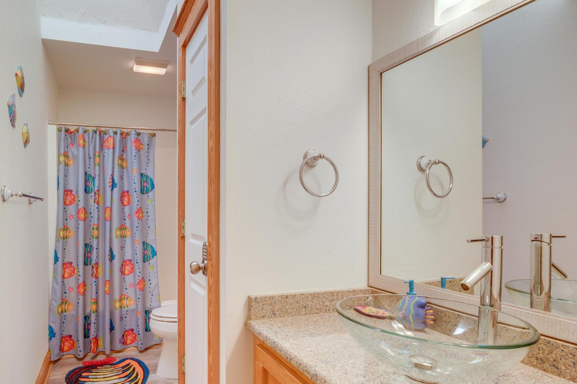 Coastal Home With Deck And Outdoor Shower キルデビルヒルズ エクステリア 写真