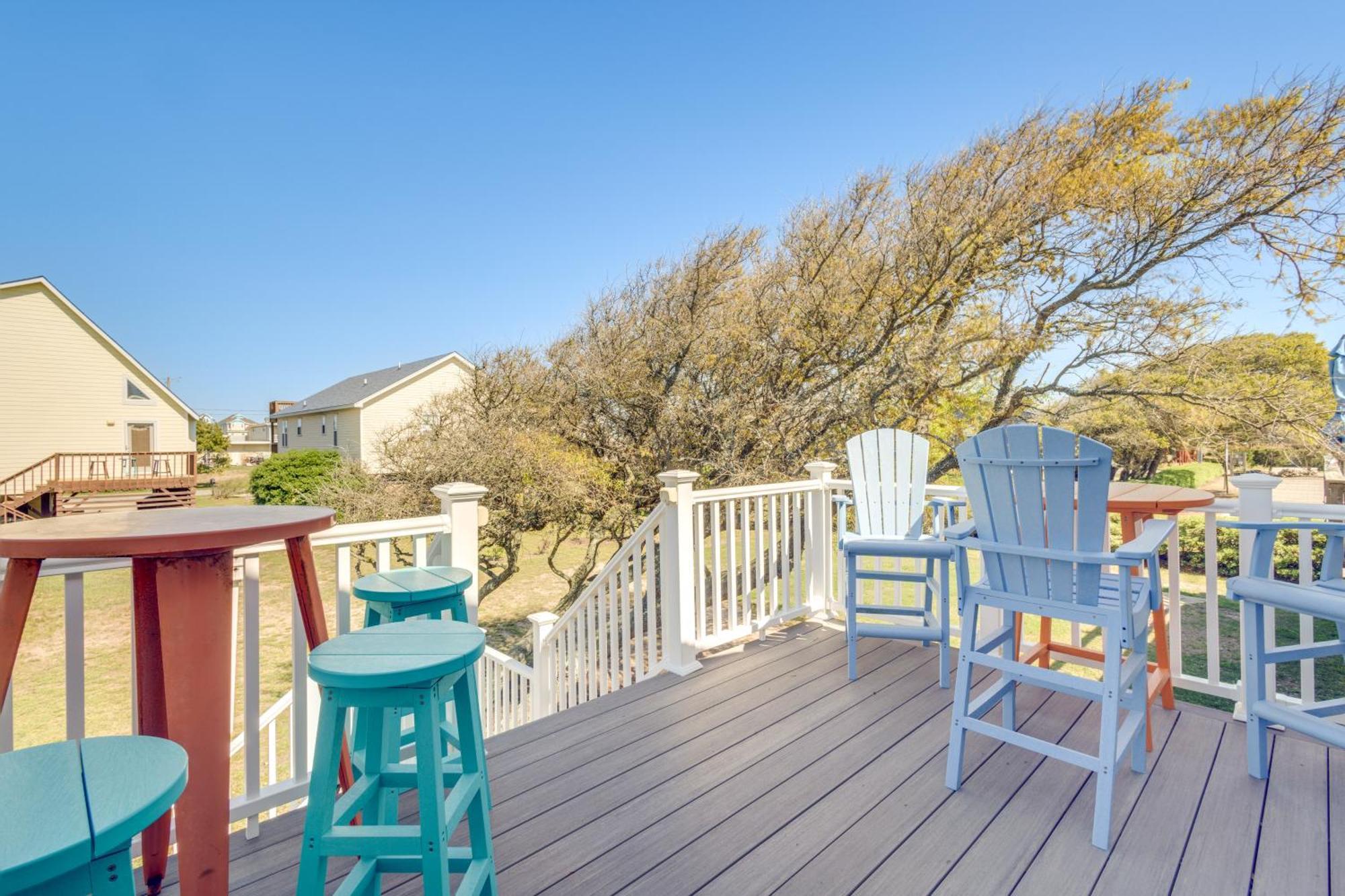 Coastal Home With Deck And Outdoor Shower キルデビルヒルズ エクステリア 写真