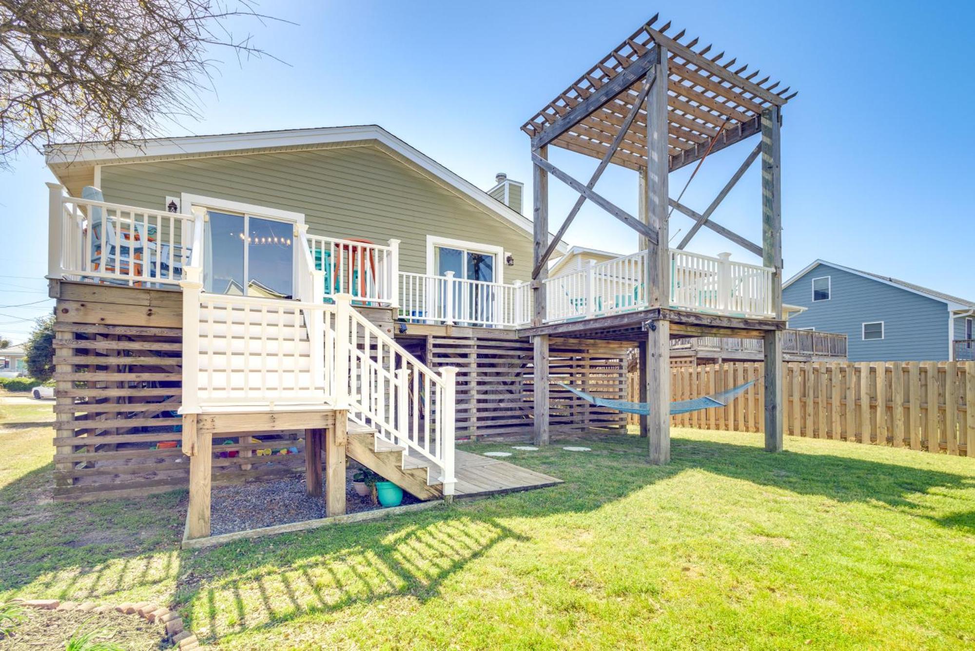 Coastal Home With Deck And Outdoor Shower キルデビルヒルズ エクステリア 写真
